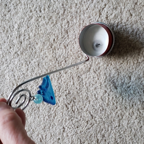 Blue Glass Tealight Holders with Glass Fish - Picture 6 of 10